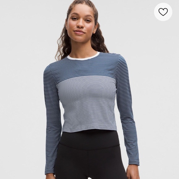 Lululemon Seamless Classic Fit Mariner Shirt. Striped Navy White Long Sleeve Top - Picture 1 of 6